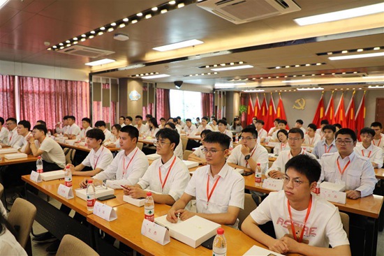 業(yè)內(nèi)名企大咖傾囊相授，“激光第一課”開講